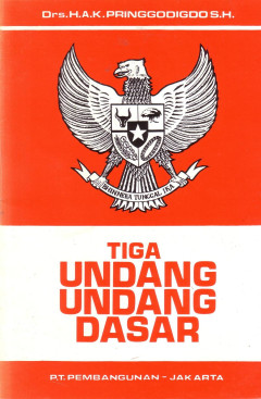 Tiga Undang Undang Dasar